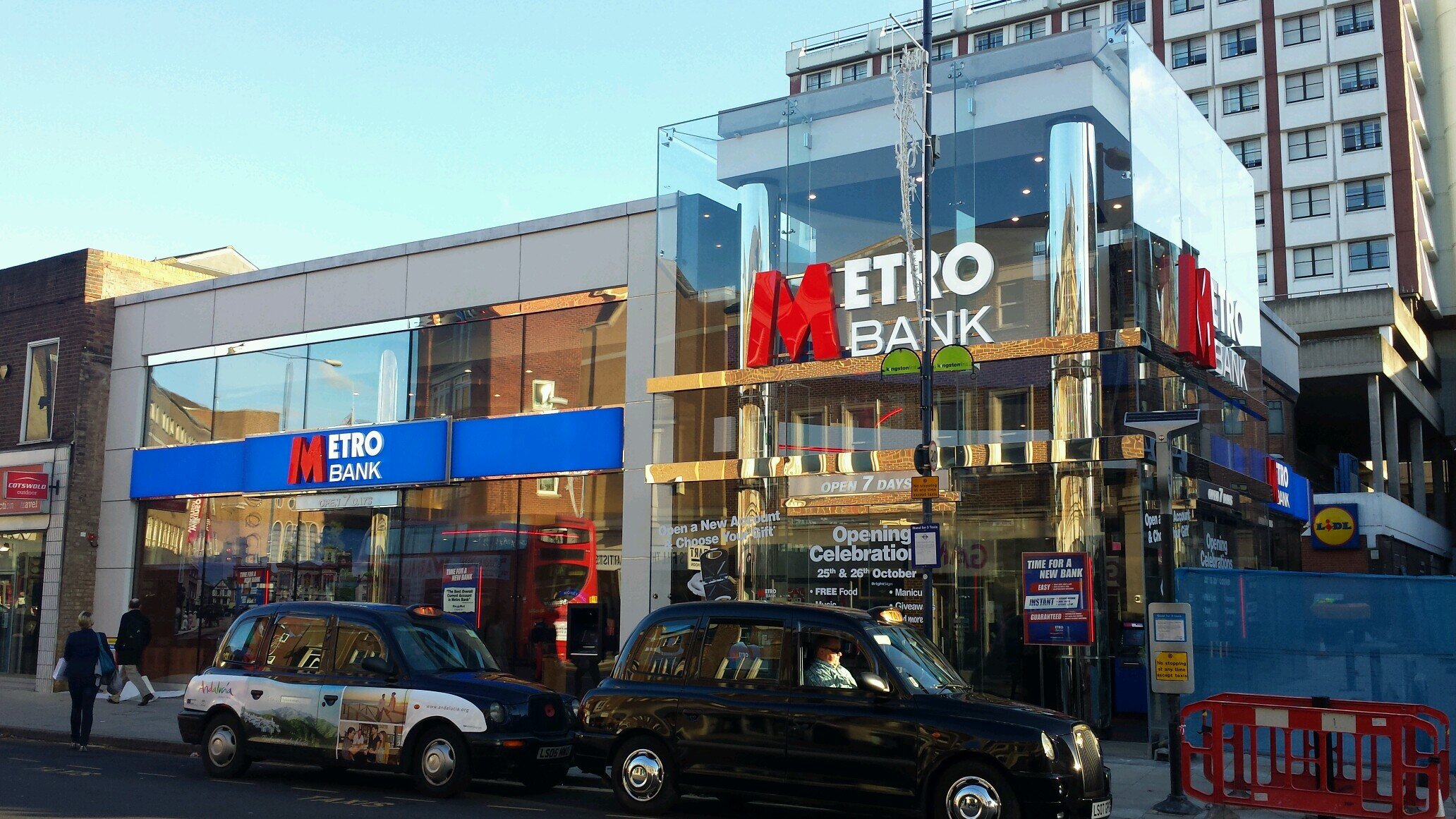 Local Director of Metro Bank in Kingston.  Views and opinions expressed are my own and not of Metro Bank Plc.