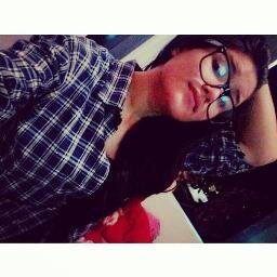 Eu sou a gabs mais fofa do mundo, o resto que se foda.