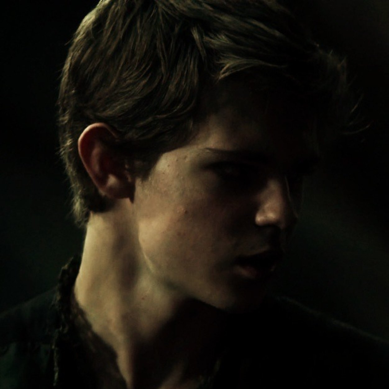 BrokenrulePan's profile picture. If I want you… I'll get you. [RP] http://t.co/p0NM3KeKWv