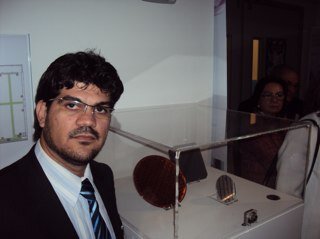 Filho, esposo, Pai, Palestrante, Empreendedor e empresário.