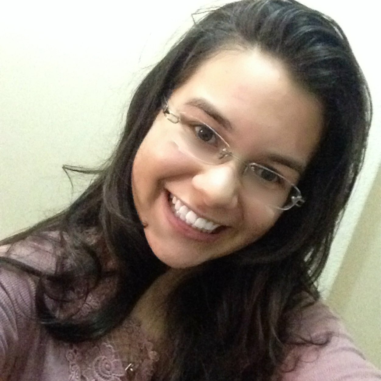 isadoracampos43's profile picture. 