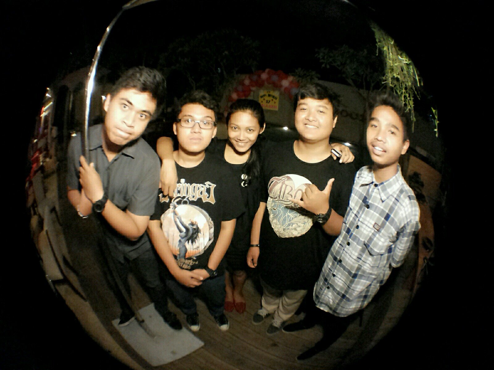 @idaayuwindaa , @aji_dxplode , @krisnaadityaw , @idabagusastikap , @nanda_dxplode . cp : 087860432301/29306C30