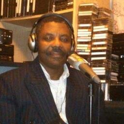 Calling  to listening  to  radioantennetropicatv  at 1(667)930-92