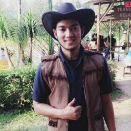 indraadhi's profile picture. Allah | Victoria Concordia Crescit | Arsenal