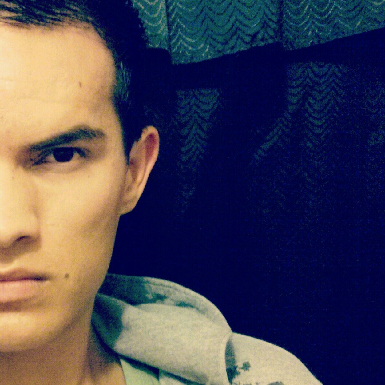 Mvaldiviezov's profile picture. Si se dice algo de mí tengo derecho a saber lo que se dice.