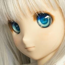 VOLKS INC.Dollfie Dream®用のカスタムパーツ、アイを作っています。
