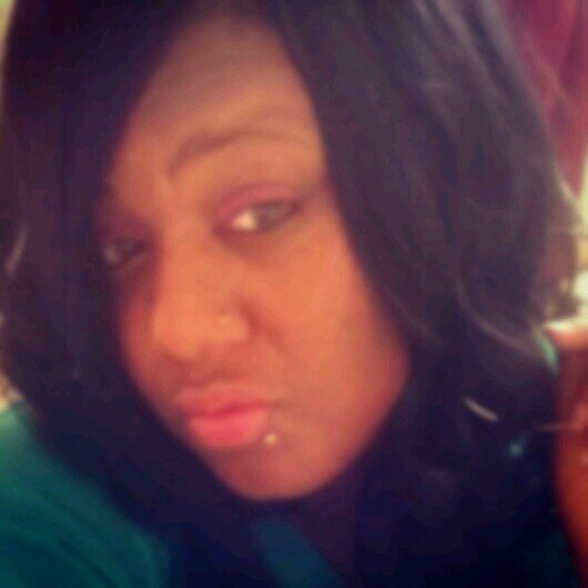 follow me i follow back ;) -*Lay Boss --#team pretty bitches #team best of both worlds bisexual #®Free my babydaddy tdawg :)