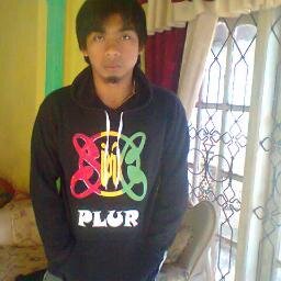 Tegas cu'ek perhatian cinta damai I LOVE SLANK