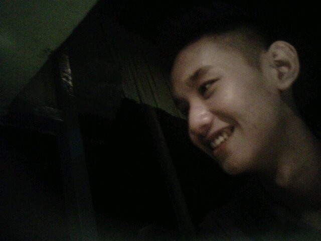 Josephine Rachael Sinatria || The son of @Martin1221H || I'm chinese boy || 17th y.o, Single ||  pin: 32E6B0F5 ☎: 087712323569