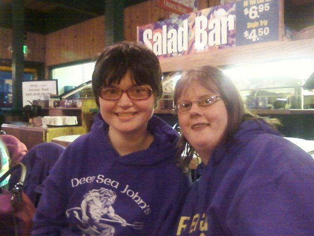 tigergirl112's profile picture. I am Taylor Dockins 27 oregon USA I love to hangout with my friends and my boyfriend his name is Aaron Hendricks he is sweet kind