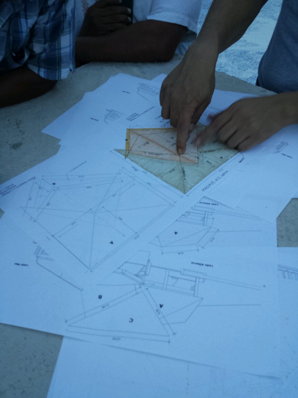 larifecolectivo's profile picture. Colectivo de Diseñadores y Artistas , especializados en Arquitectura & Landscape , precursores del MODERNISMO ARTESANAL en este nuestro hogar el bello Qroo ...