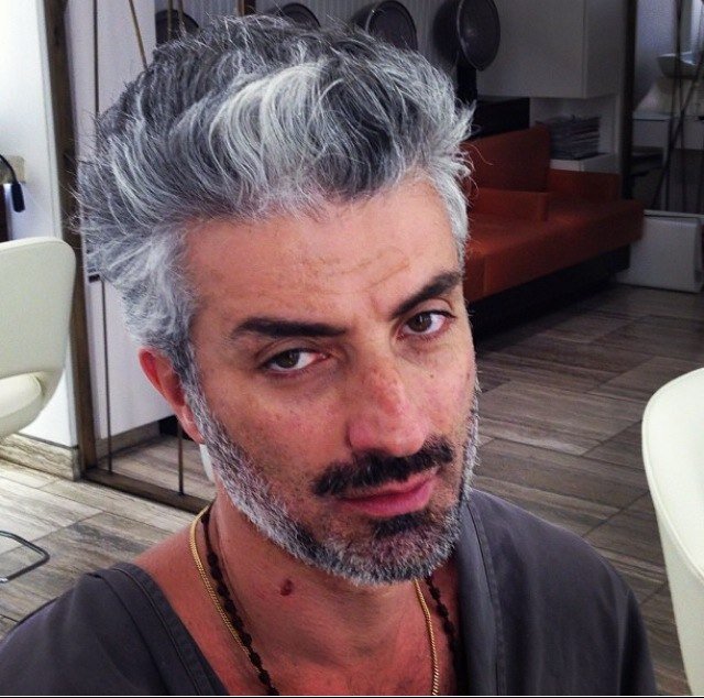 Ex model #Versace, #Valentino, #Ferre, #Dolce&Gabbana, #Coveri, #Soprani.. Aujourd'hui passer a autre chose..