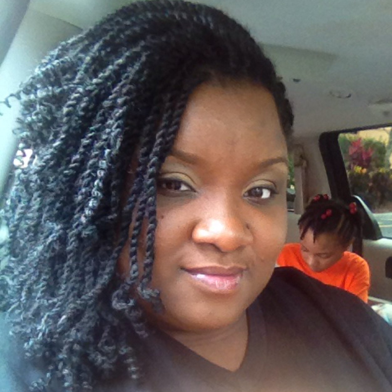 Farah~Vlogger~Natural Hair Enthusiast~CEO of Faeluv Inc~Co-owner of Naturals in the Sun™~Business Owner/~Just Luvly Accessories©~•live•laugh•love