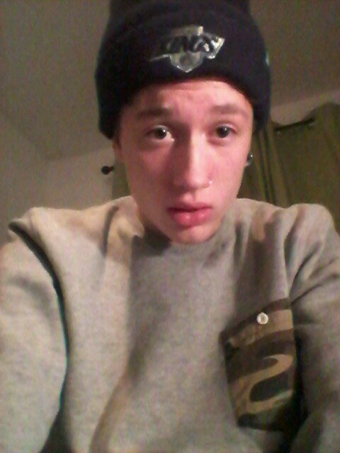 MickyJay97's profile picture. i like drums and weed