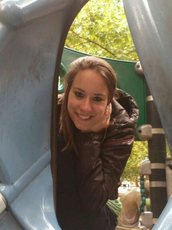 debbiebourkepor's profile picture. 