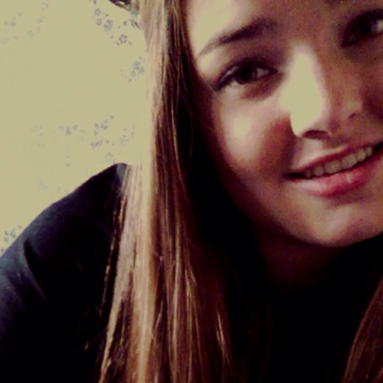 ig & snapchat; riiiannex ' You don't know you beautiful, that's what make you beautiful.