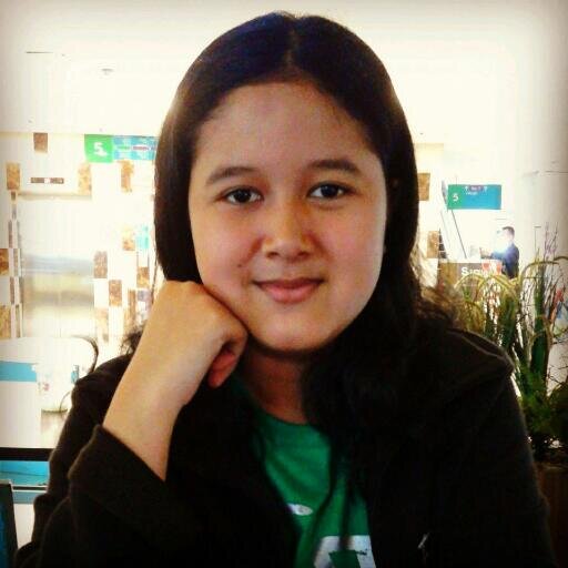 I'am a simple girl. I'd love movie n music. Start the day with spirit !!