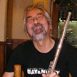 年期だけはある、へたれ技術者。プログラミング、ネットワーク運用とシステム設計を経てセキュリティ管理、脆弱性診断へ軸足が移動してるらしい。ISMS 審査員講習終了。工事担任者なので、物理層の工事も可。