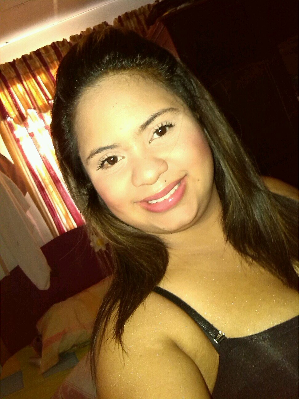 Mama y papa de isabella carmona y una hija muy bendecída de Dios :)
