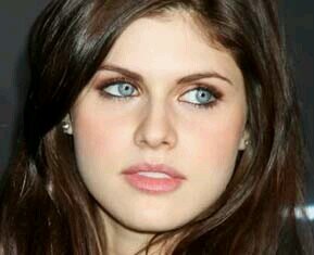 Fc dedicado a Justin Bieber, Taylor Lautner, Logan Lerman e Alexandra Daddario.