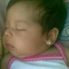 yamileth28's profile picture. 