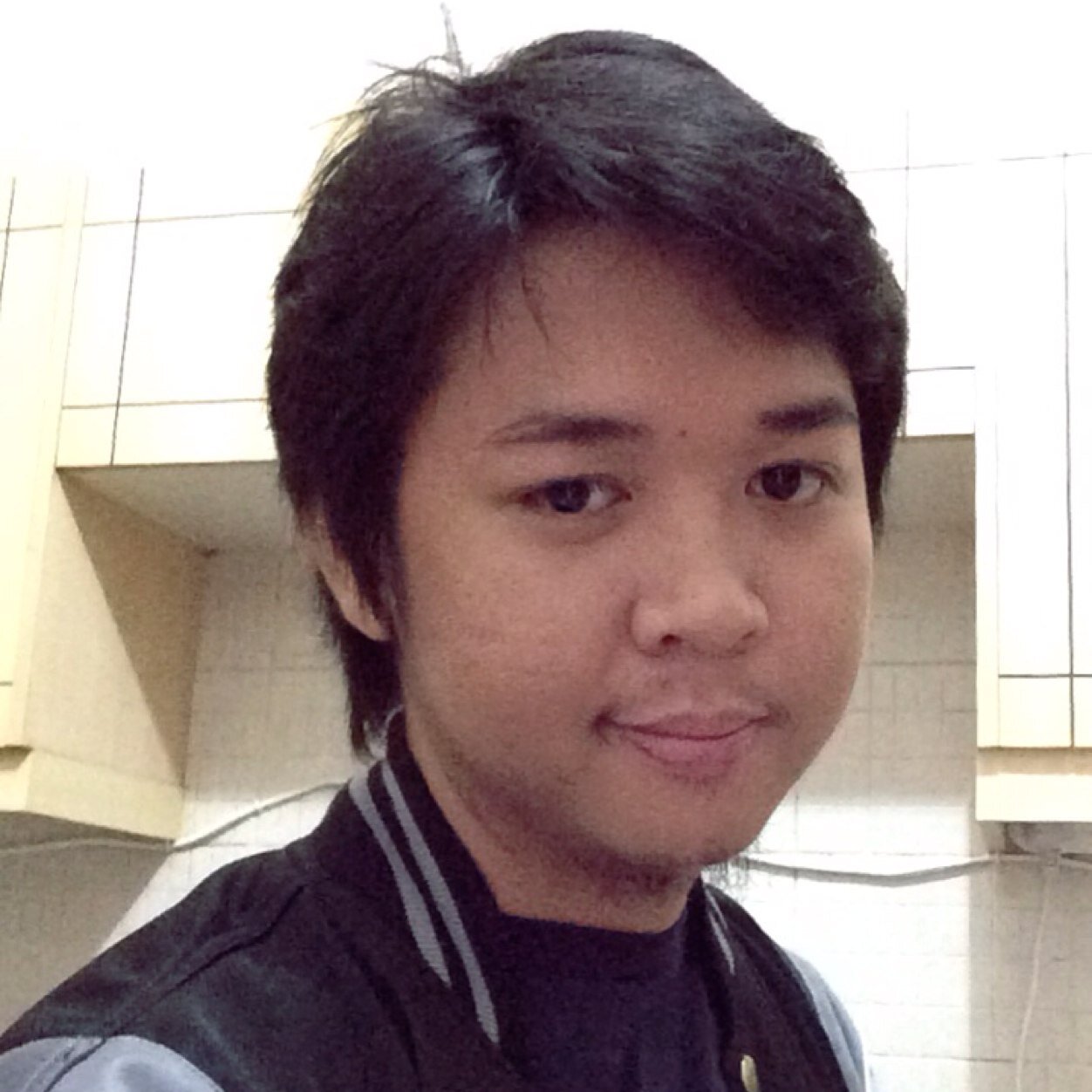 karl_ayos's profile picture. Dream Big! :)