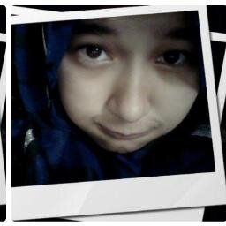 hey,,i'm simple person,follow me and i will follow you back :p :) .// i'm sYaZwaNie AfiQaH,juz call me scha@waniey,/16/ msih mnggu si dia. 3
