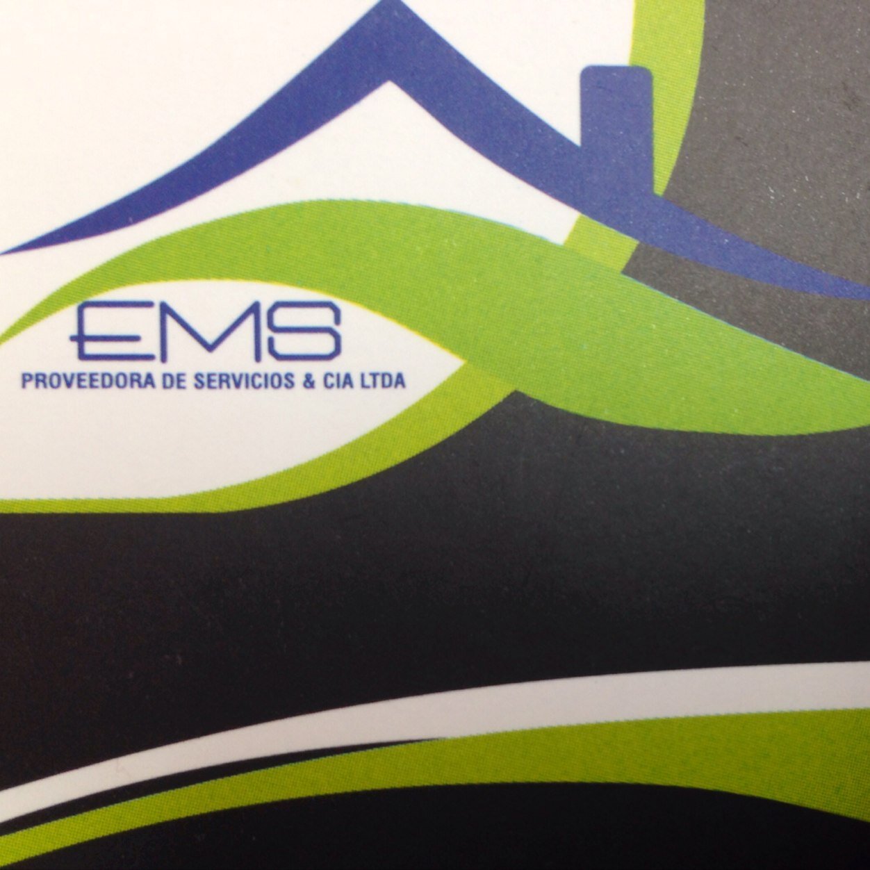 Brindamos soluciones en lo que respecta construcción y mantenimientos de obras civiles bajo los parámetros de calidad y responsabilidad social empresarial.