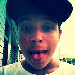Longe de toda negatividade (8)
http://t.co/HY27xKTujh