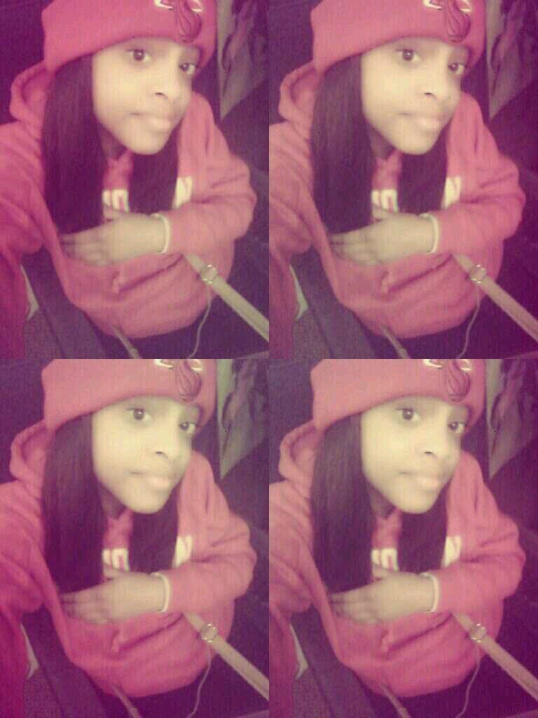 IMMA BE FAMOUS/RICH   PUT THAT ON EVERYTHING I LOVE NBS (:
