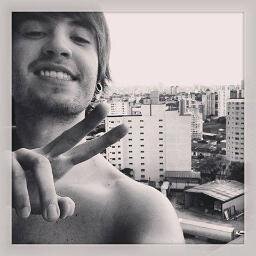 Adoro de mais o meu #GatinhoDaNight Brunera haaahaha ele éh tudo pra mim! TE AMO BRUH!