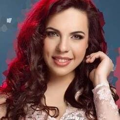 SEGUIDO PELA CANTORA. Fã Clube dedicado a cantora @_SuellenLima.♥ Adm : @CarolAnaMatos Cdc : @ThathyGirl_S2   Curta ➨ http://t.co/yt5ZWpO6m2