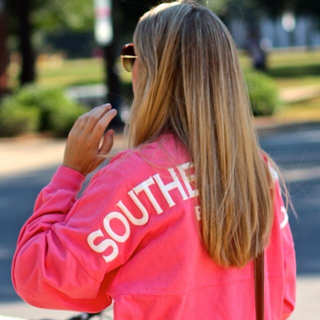 GracedbySouth's profile picture. God, college football, pearls, and bows... in that order