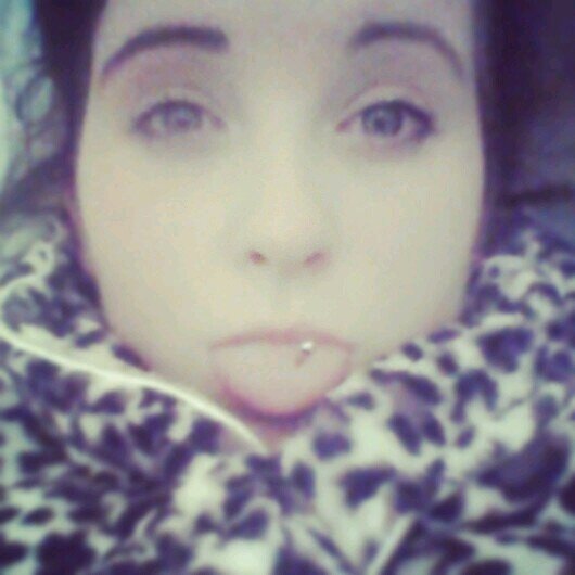 Tiffney_intit's profile picture. Robbie Quillan:*