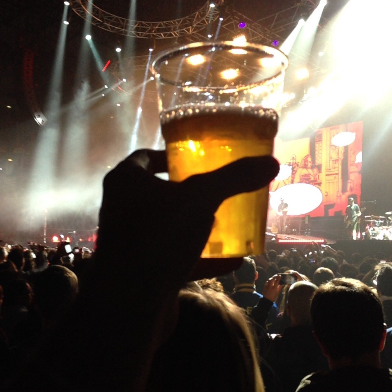 I am the one who drinks... [semi cit.]