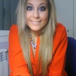 SandraFdeez's profile picture. Fotógrafa frustrada. Estudiante de psicología. Inconformista. Amante de mi cama.