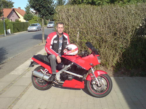 markbyrne1966's profile picture. 