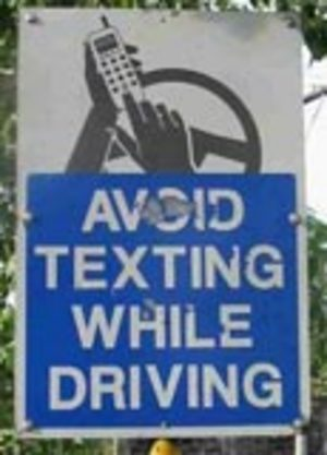 dontdrivendtext's profile picture. Help us get followers! We need to raise awareness of the problems with driving and texting!