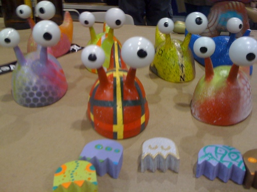 iPoop_tweets's profile picture. iPoop Tweets day & night. Sometimes I get constipated, will u help?