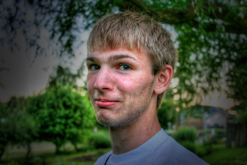 onomou's profile picture. Teaches Math. Writes programs. Confused most of the time.