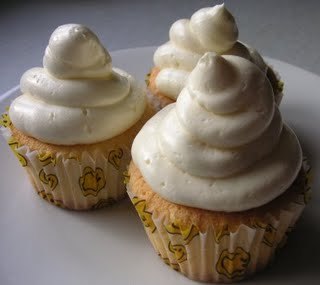 CakedCrusader's profile picture. Cake baking super hero