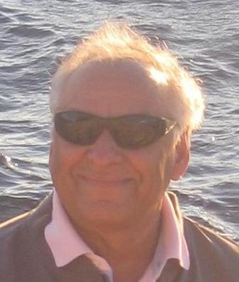 sharmaglobs's profile picture. idosyncracies and indioms of a 70 year old indian man