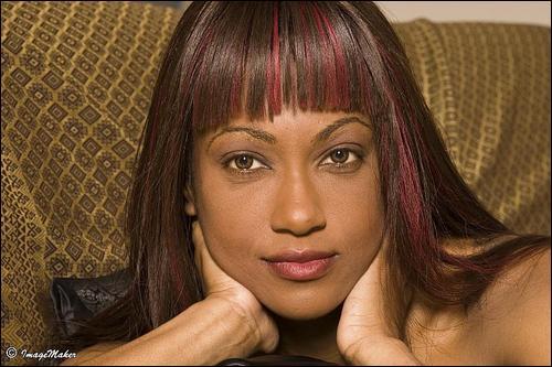 Cdoriginals's profile picture. Passionate about Jewellery Design, Dancing and Shoes :-)