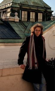 Nadathos's profile picture. advanced language user