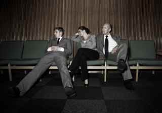 Halloiuken's profile picture. Dagsrevyens onde fetter.
Hver lørdag kl 15.03 på NRK P2, eller når som helst på http://t.co/6YFs69Xqcm.