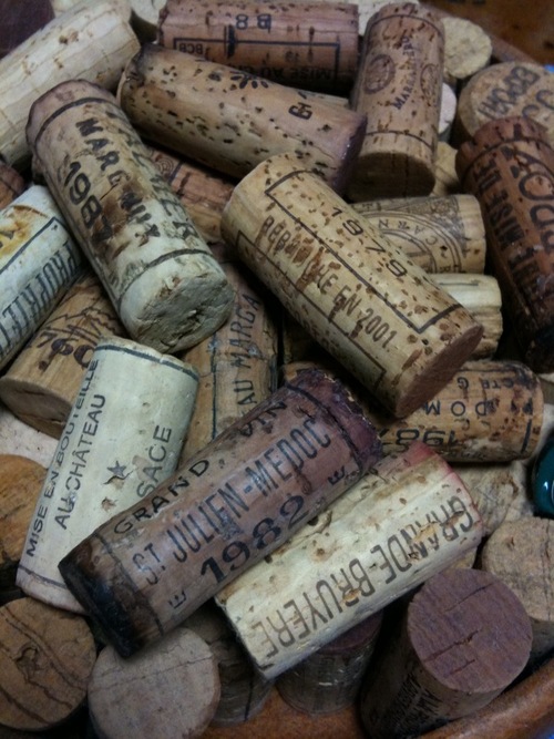 ganvbox's profile picture. 毎日ワイン１本シガー１本を糧に頑張っています。