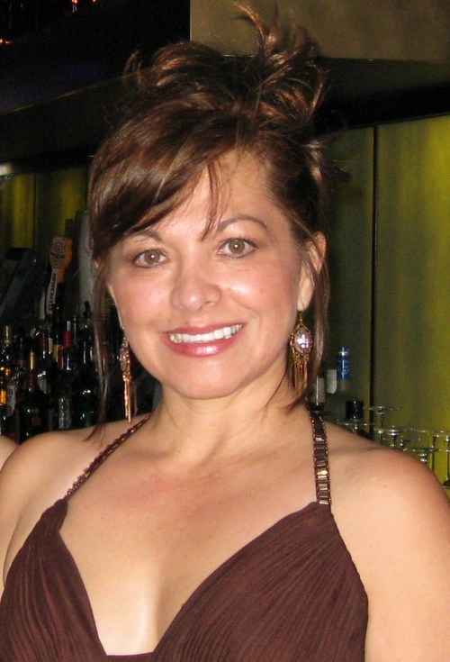 connierengifo's profile picture. Helping others achieving their dreams in health and wealth and as a consequence be able to have time freedom to expend with my family and the people I love.