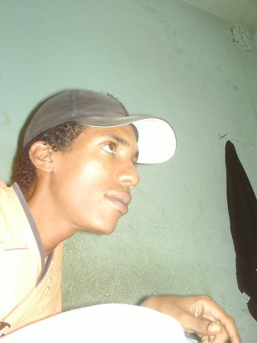 rogermessias's profile picture. nem sempre ganhando,nem sempre perdendo,mas aprendendo a jogar.