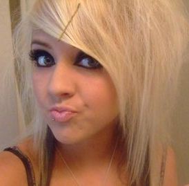 Mikanola's profile picture. 