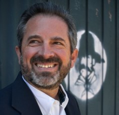 richgeasey's profile picture. Local Search, Author, Business Development, Social Media, Skier, Backpacker and Golfer